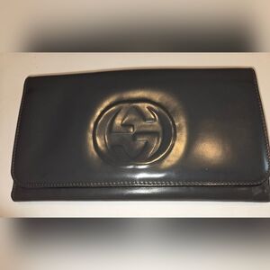 PREOWNED GUCCI Tall Bifold Checkbook Leather Wallet, Black
